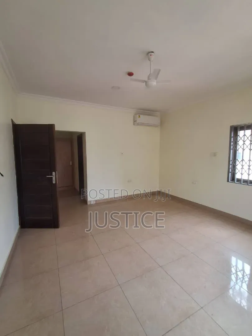 3bdrm House in West Legon, Police Station for rent