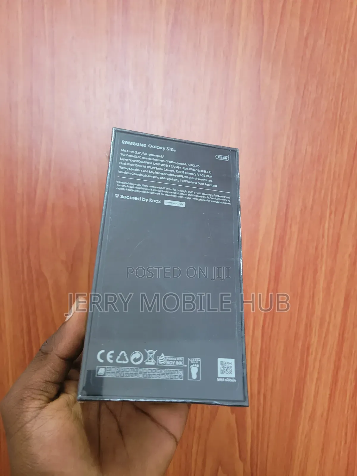 New Samsung Galaxy S10e 128 GB Black