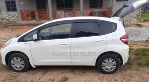 Honda Fit Automatic 2011 White