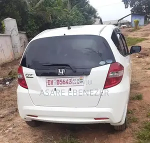 Honda Fit Automatic 2011 White