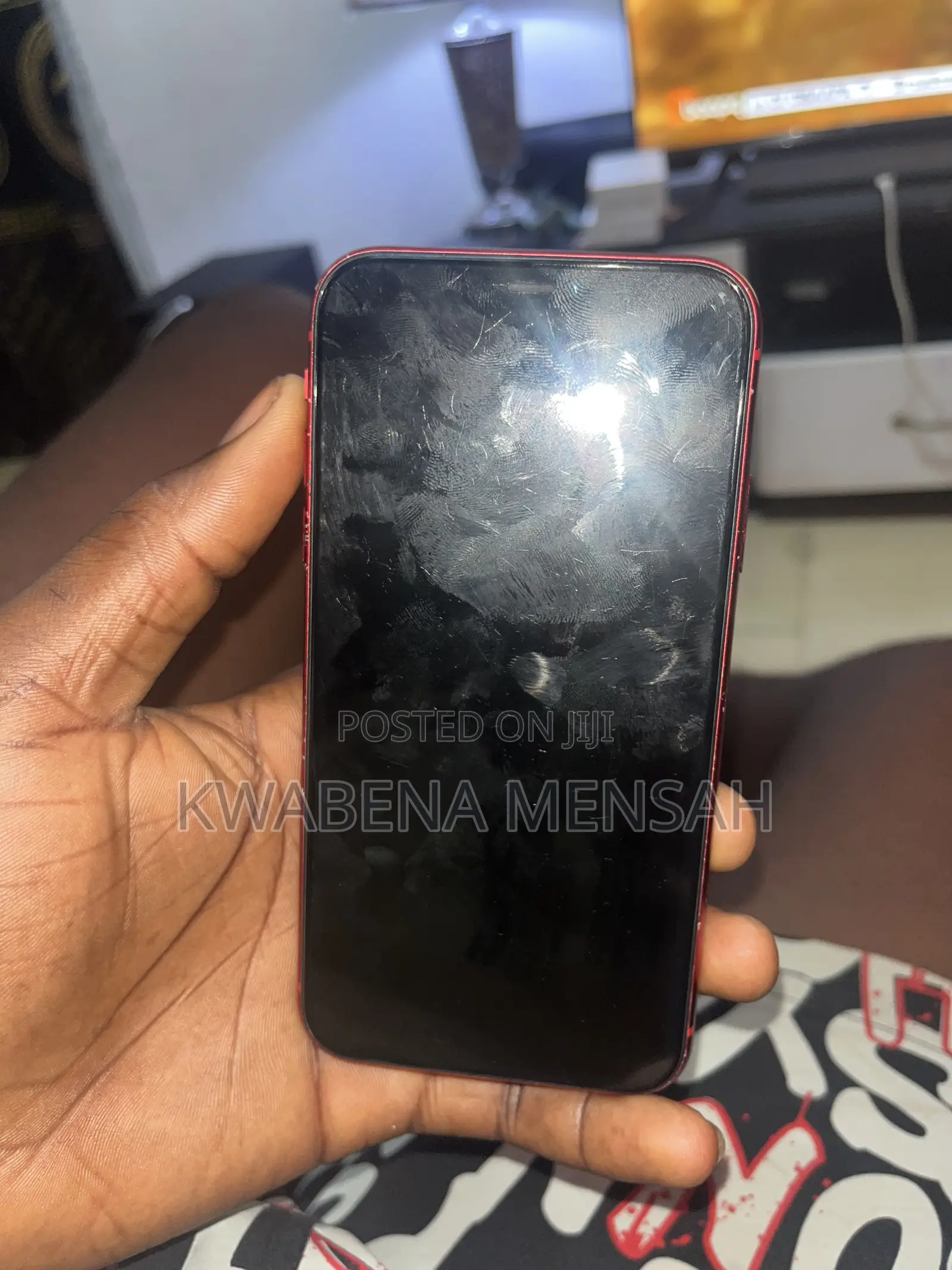 Apple iPhone 11 64 GB Red