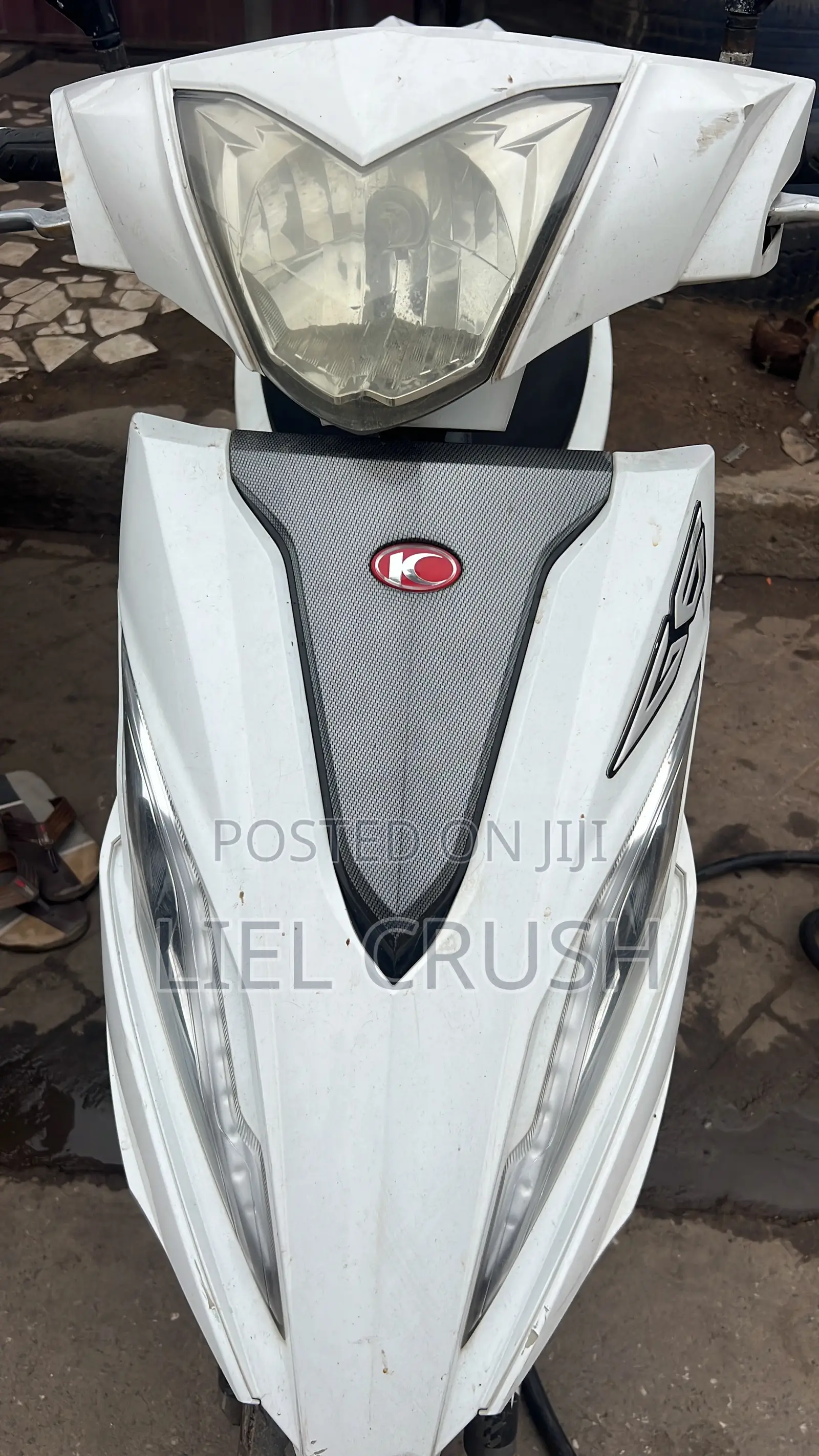 Piaggio Scooter 2024 Red