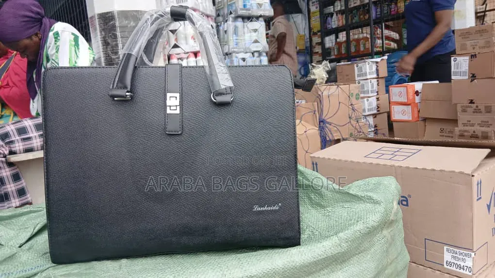 Quality Office Shoulder or Work Laptop Bag