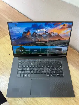 New Laptop Dell XPS 15 (9560) 16GB Intel Core i7 SSD 512GB