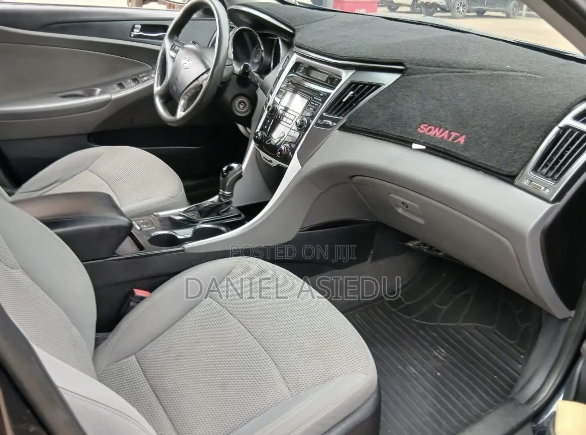 Hyundai Sonata GLS Sedan FWD (2.4L 4cyl 6A) 2013 Blue