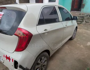 Kia Morning 2014 White