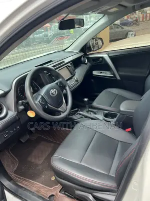 Toyota RAV4 2019 White