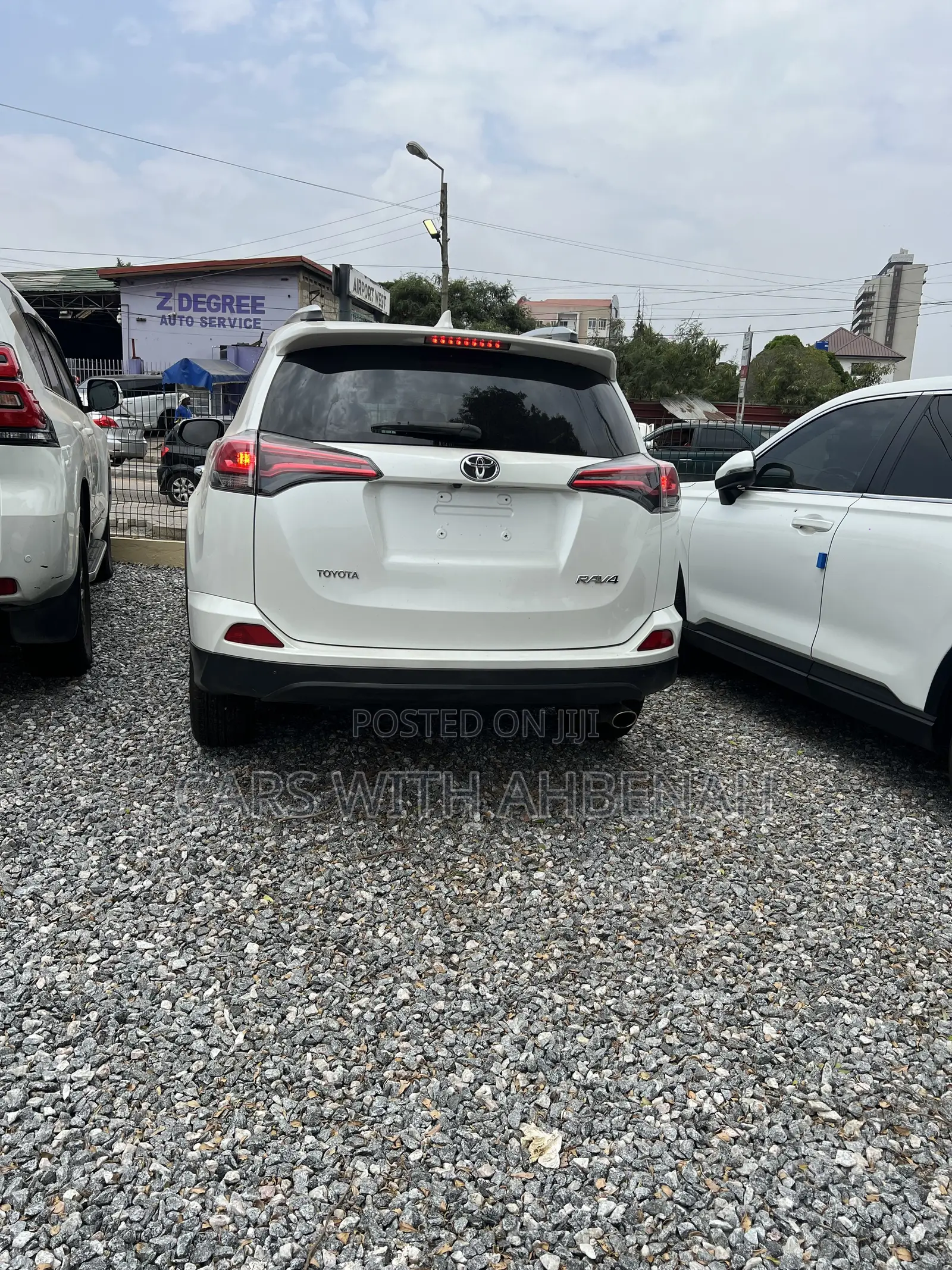 Toyota RAV4 2019 White