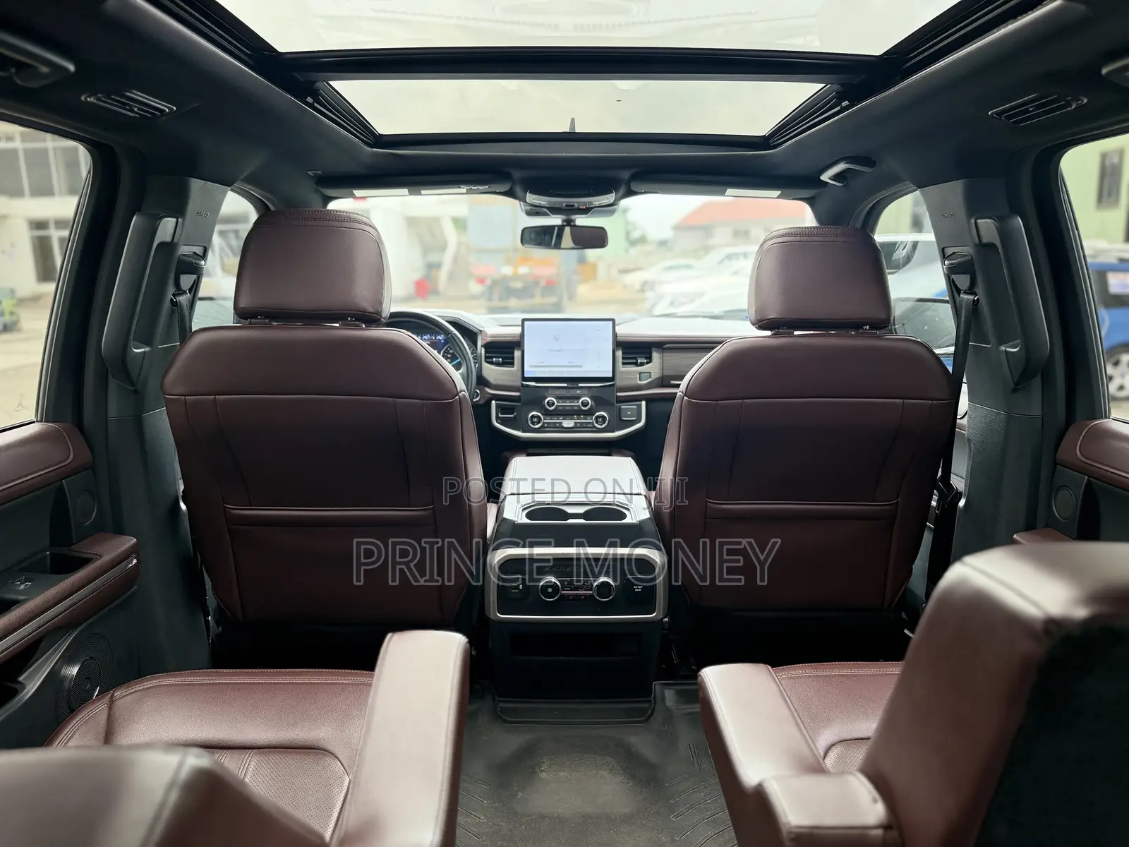 Ford Expedition 2022 Black