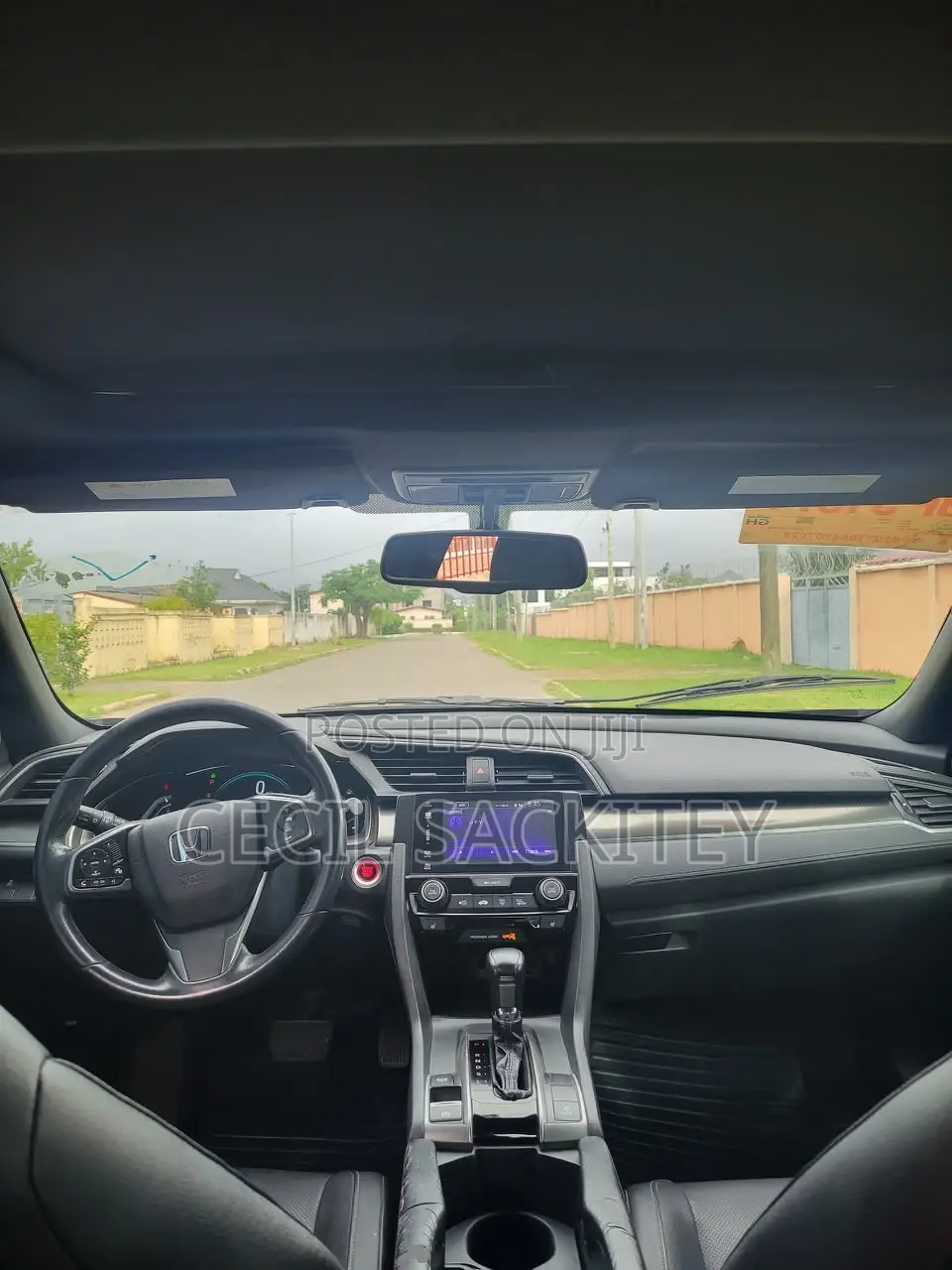 Honda Civic EX Hatchback 2018 Black
