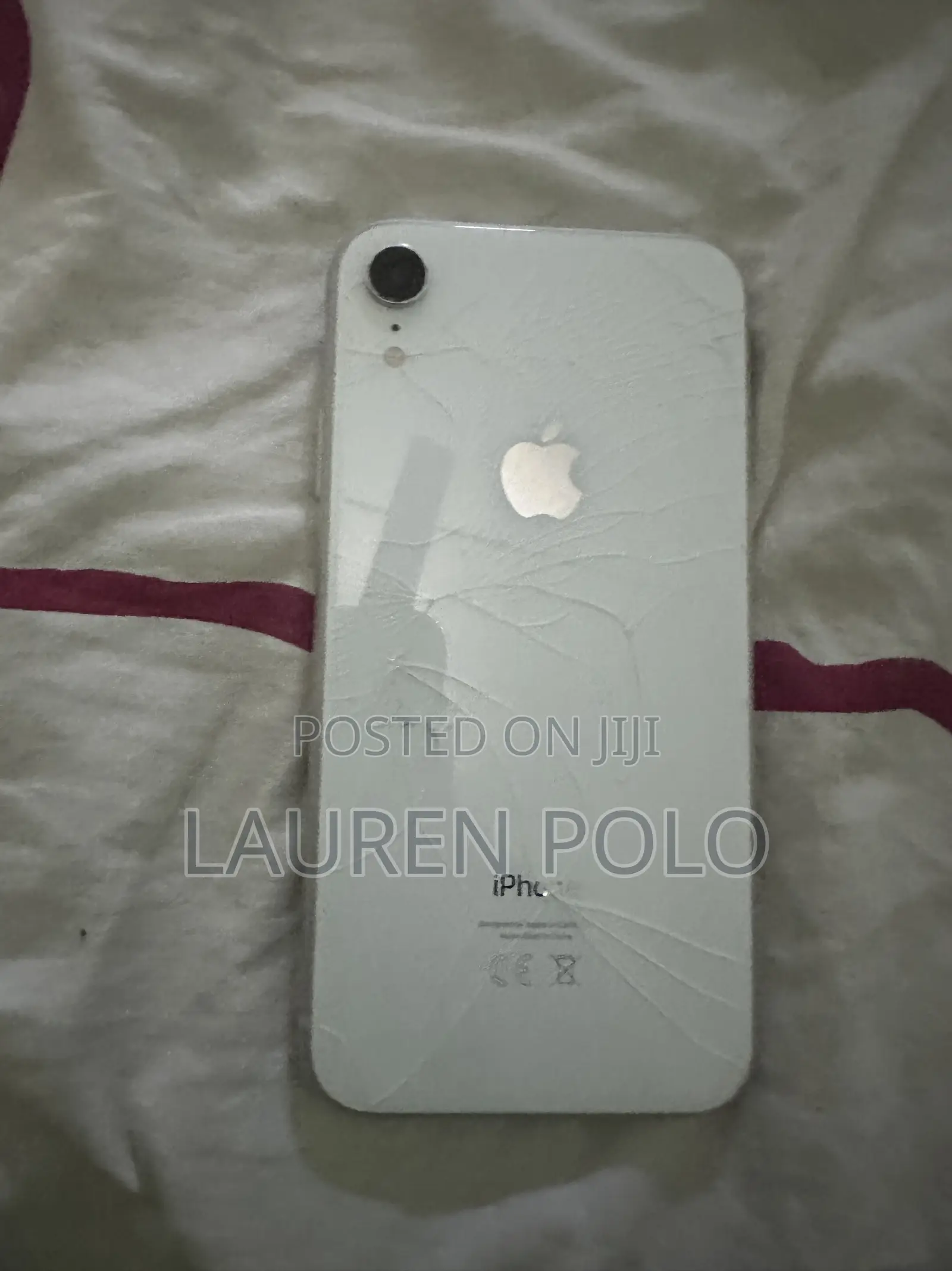 Apple iPhone XR 64 GB White
