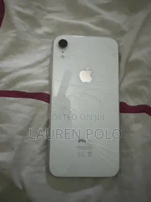 Apple iPhone XR 64 GB White