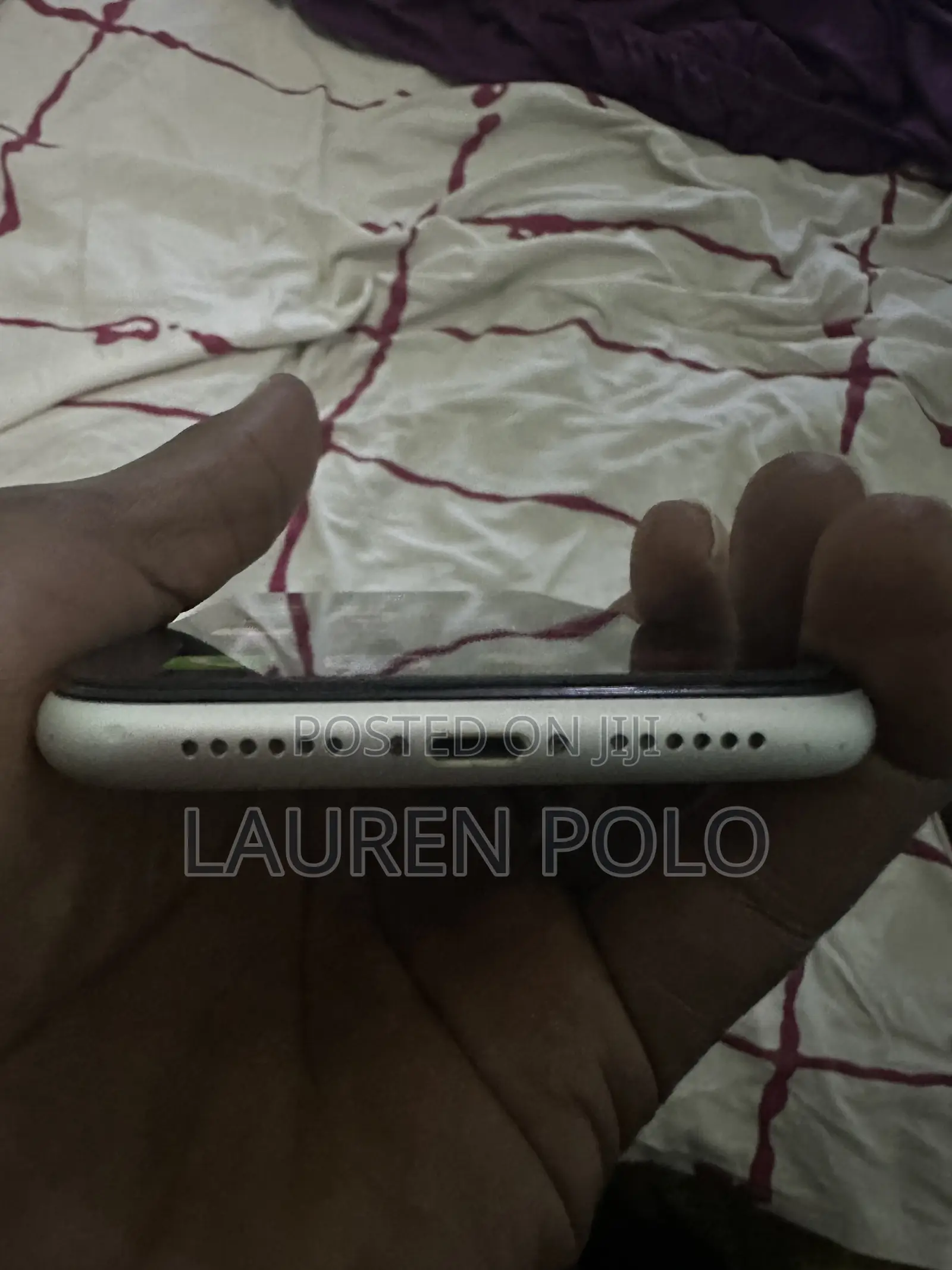 Apple iPhone XR 64 GB White
