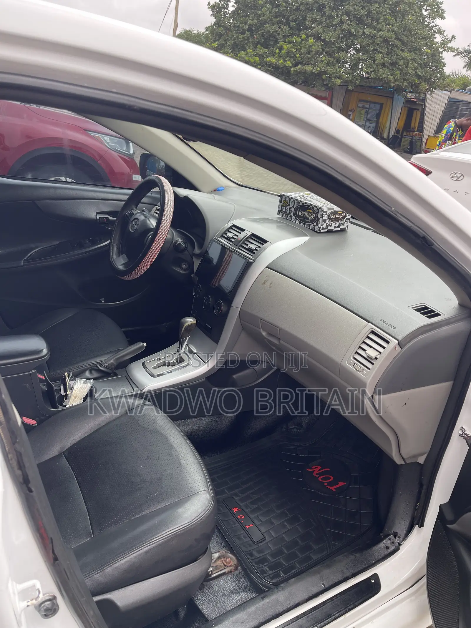 Toyota Corolla 2009 White