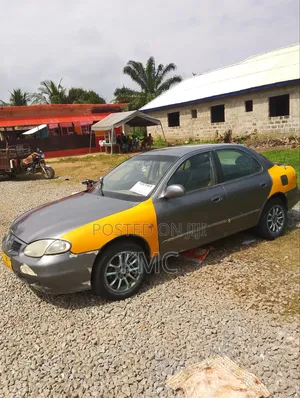 Hyundai Elantra GT 2002 Silver