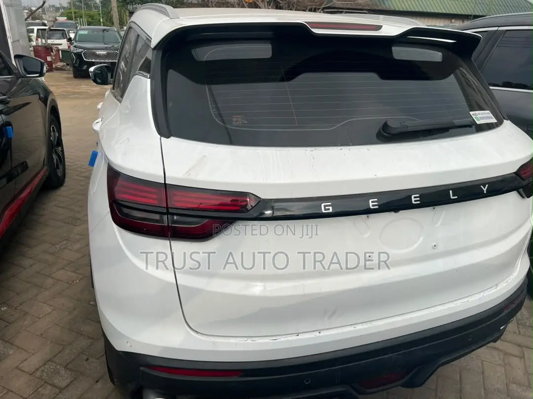 Geely Coolray 1.5 FWD 2021 White
