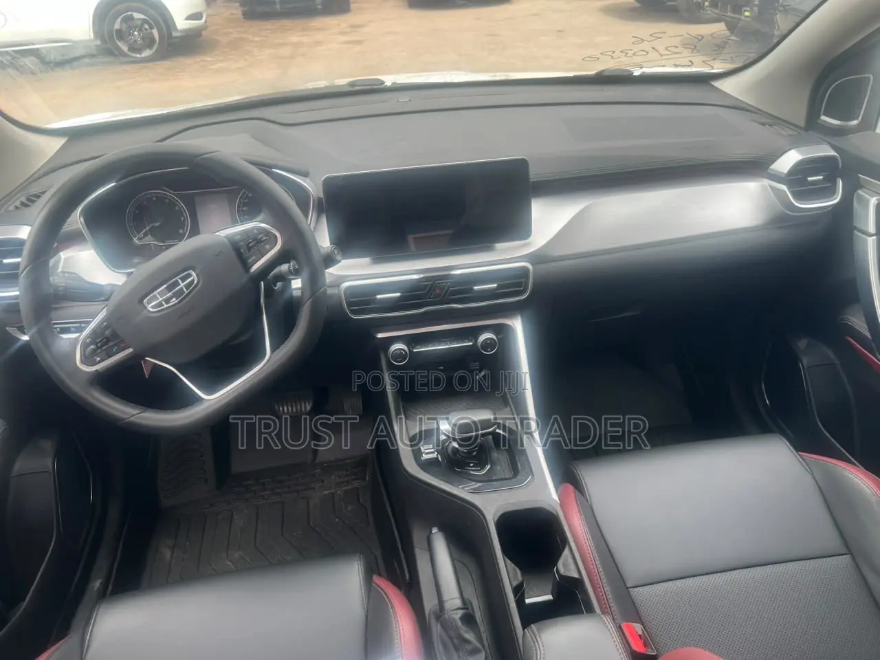 Geely Coolray 1.5 FWD 2021 White