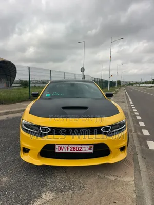 Dodge Charger 2018 Yellow