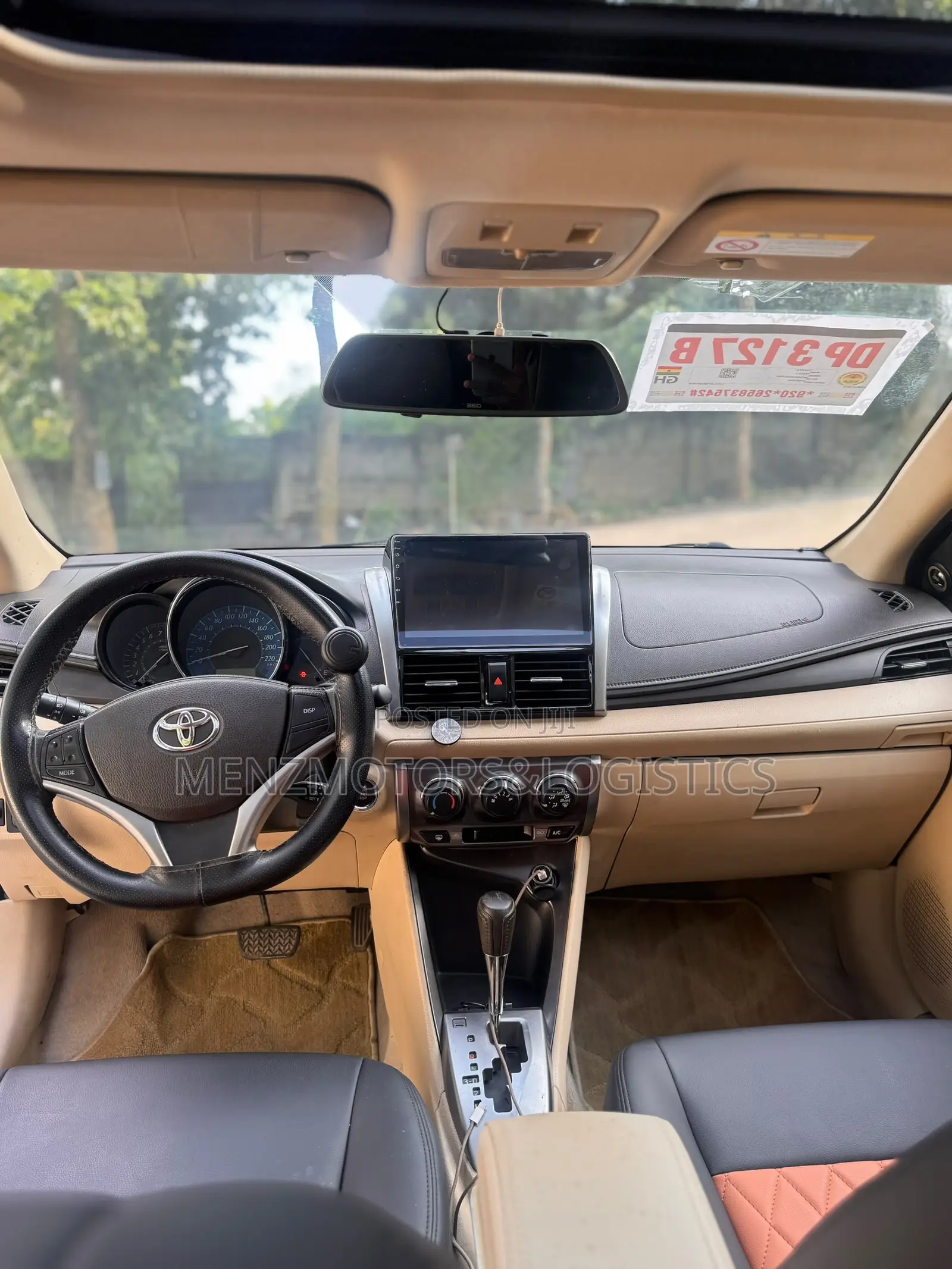 Toyota Yaris L Hatchback 5dr 2015 White