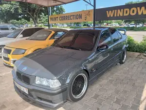 BMW 330i 1999 Gray