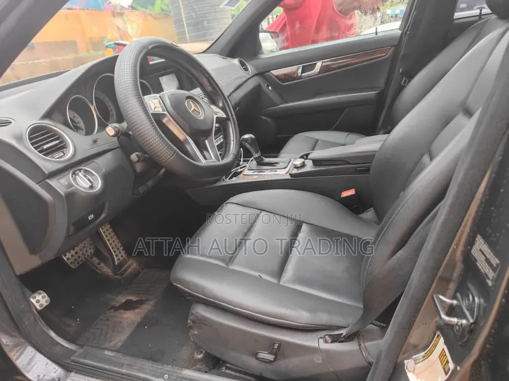Mercedes-Benz C250 2014 Gray