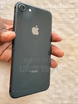 Apple iPhone 8 64 GB Black