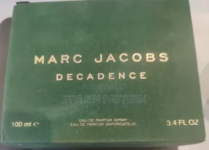 Marc Jacobs Decadence Perfume