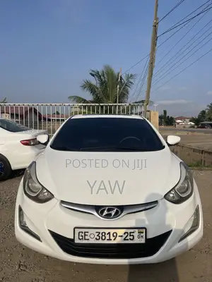 Hyundai Elantra Limited PZEV 4dr Sedan (1.8L 4cyl 6A) 2014 White