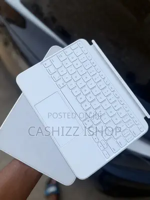 Apple Keyboard
