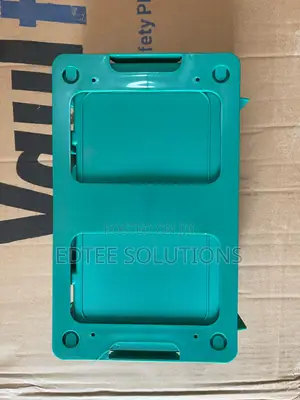 Longbow Emergency Eyewash Station (Wall Mount)
