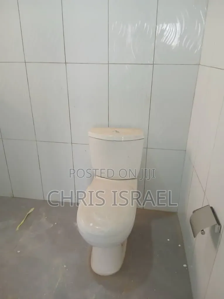 1bdrm Room & Parlour in Malejor for rent