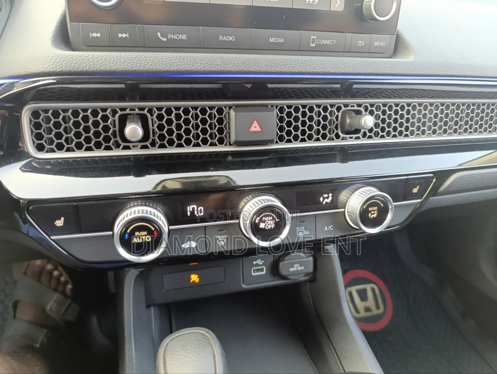 Honda Civic LX 2022 Silver