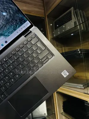 Laptop Dell Latitude 7410 16GB Intel Core i7 SSD 512GB