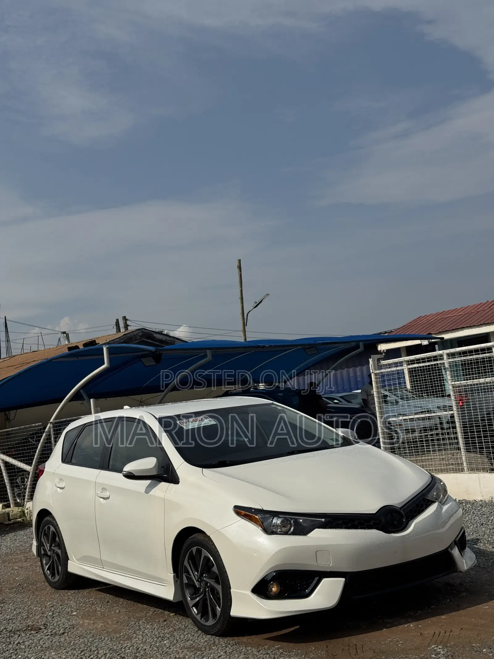 Toyota Corolla S 4dr Sedan (1.8L 4cyl CVT) 2016 White