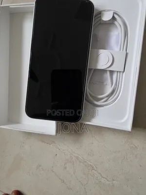 Apple iPhone 16 Plus 128 GB White