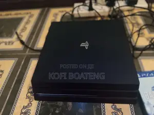 Ps4 Pro Fresh in Box With 2 Pads 1tb