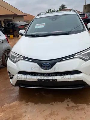 Toyota RAV4 Limited 4dr SUV AWD (2.5L 4cyl 6A) 2018 White