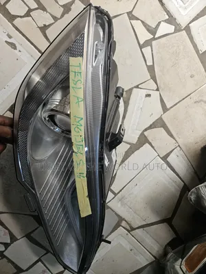 Tesla Model S Headlight 2015 Right Side Charger Type
