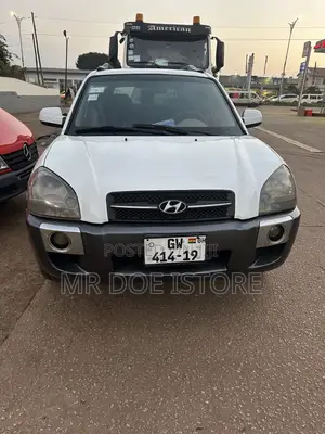 Hyundai Tucson Limited FWD 2009 White