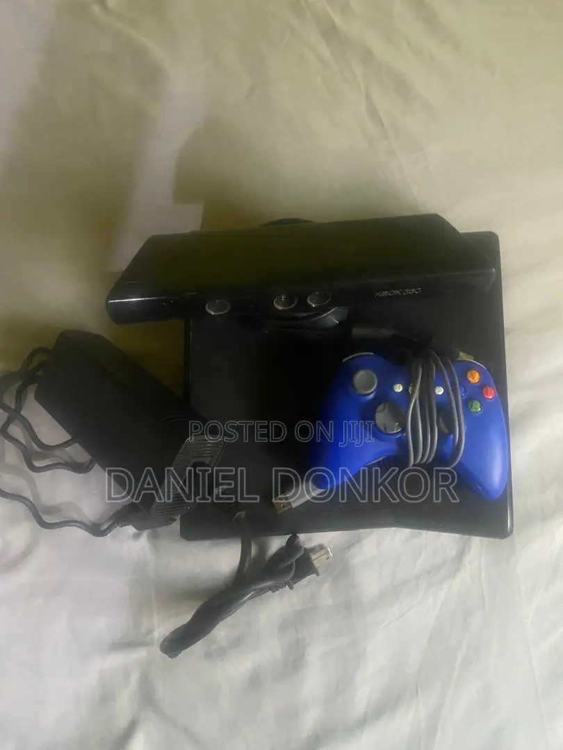Xbox 360 Console Bundle