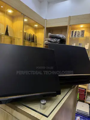 New Laptop MSI Katana GF66 32GB Intel Core i7 SSD 512GB