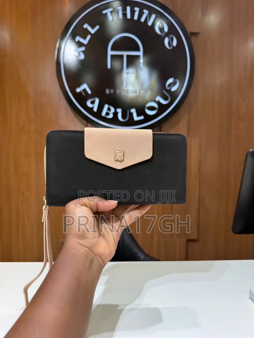 Ladies Purse / Wallet