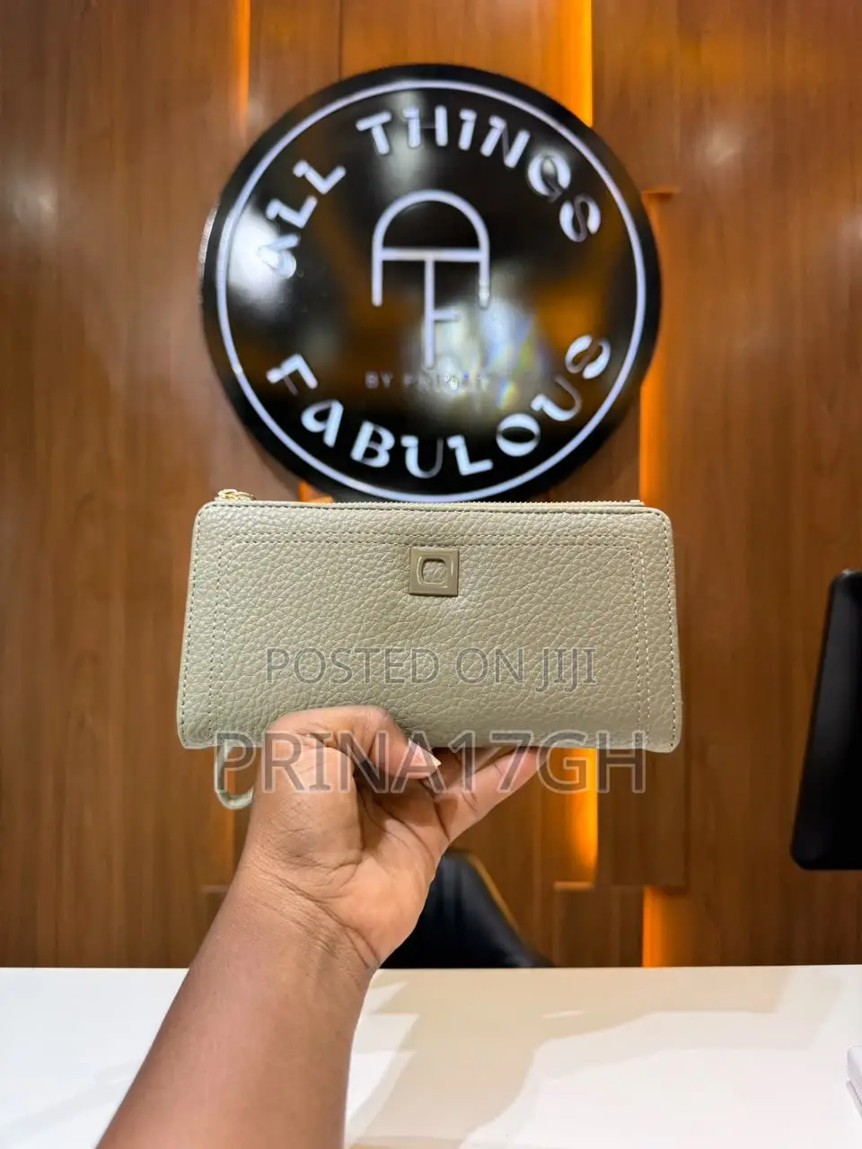 Ladies Purse / Wallet