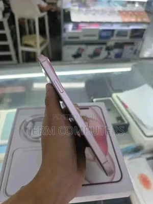 Apple iPhone 15 Plus 128 GB Gold