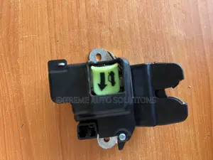 2011 - 2015 Hyundai Elantra OEM Trunk Latch Lid Lock