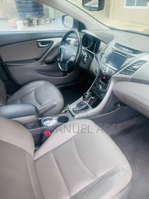 Hyundai Elantra 2014 Silver