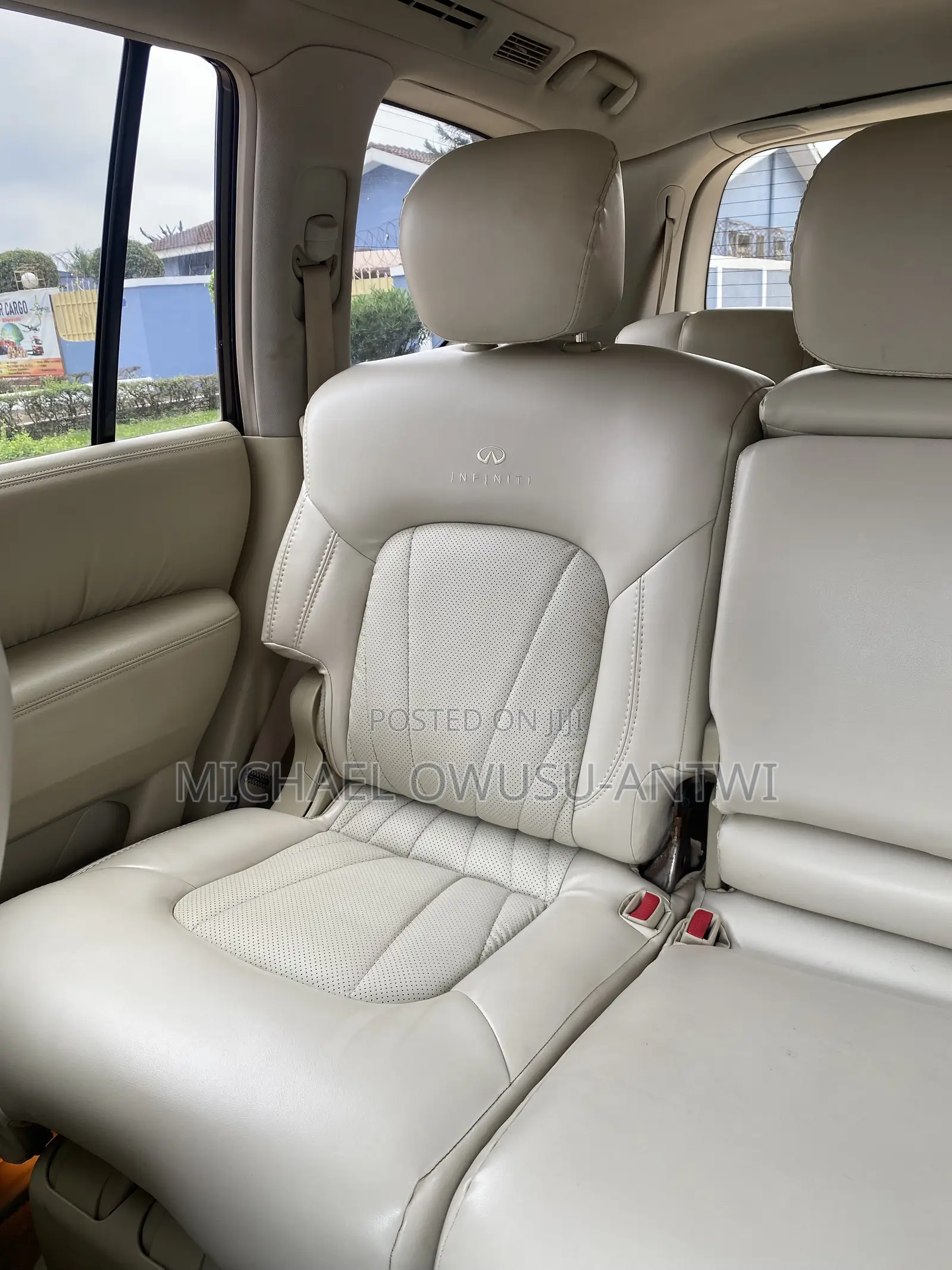 Infiniti QX56 2012 Maroon