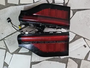Jeep Grand Wagoneer Bootlight 2022-2026 Available