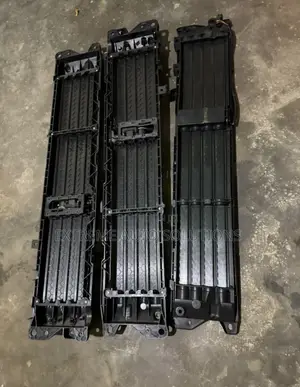 Honda CRV Lower Shutter Grille 2017 2018 2019 2020 2021 2022