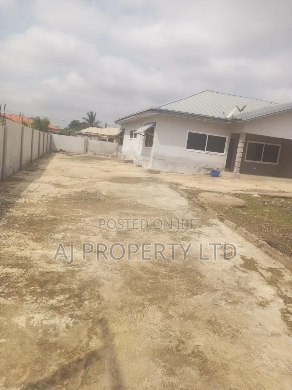 Furnished 2bdrm House in Community 25 for sale